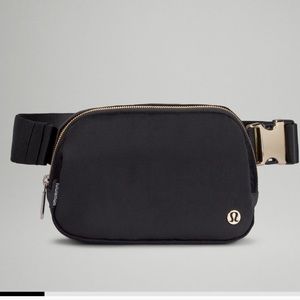 NWT Lululemon black velour belt bag